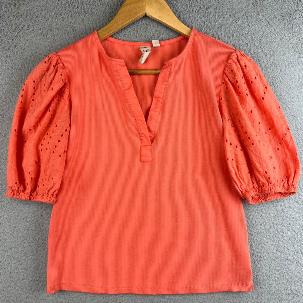 Dolan Left Coast Coral Ribbed Eyelet Puff Sleeve V-Neck Top Womens Small